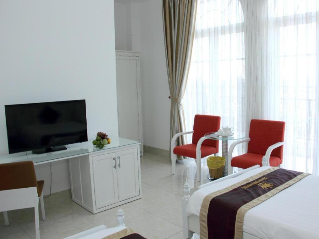 Tran Vinh Hotel Bac Lieu Екстер'єр фото