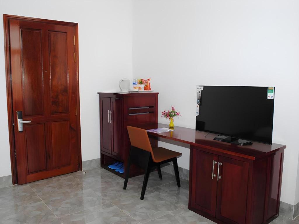 Tran Vinh Hotel Bac Lieu Екстер'єр фото